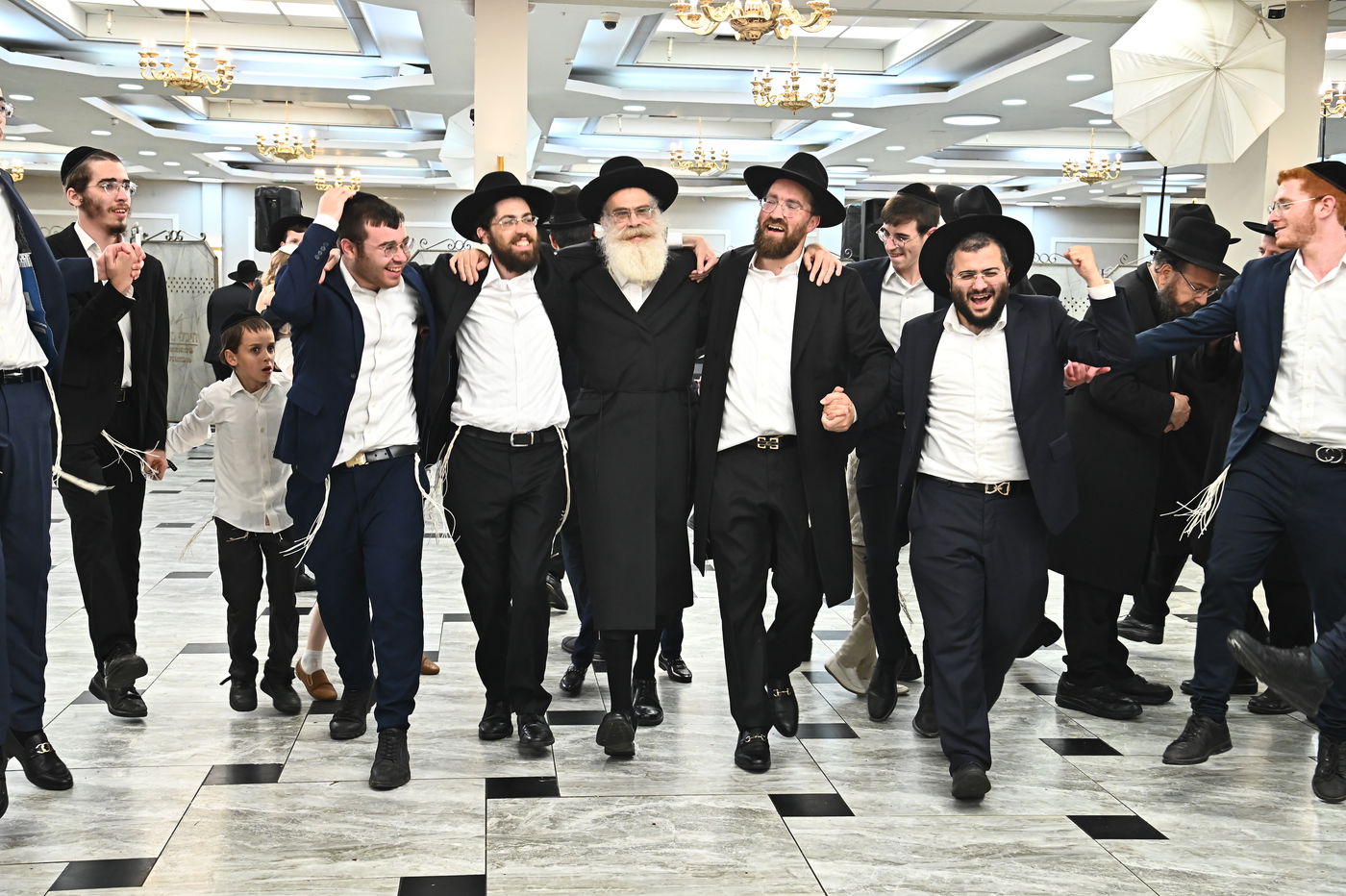 שמחת נישואי נין הגר"ד לנדו