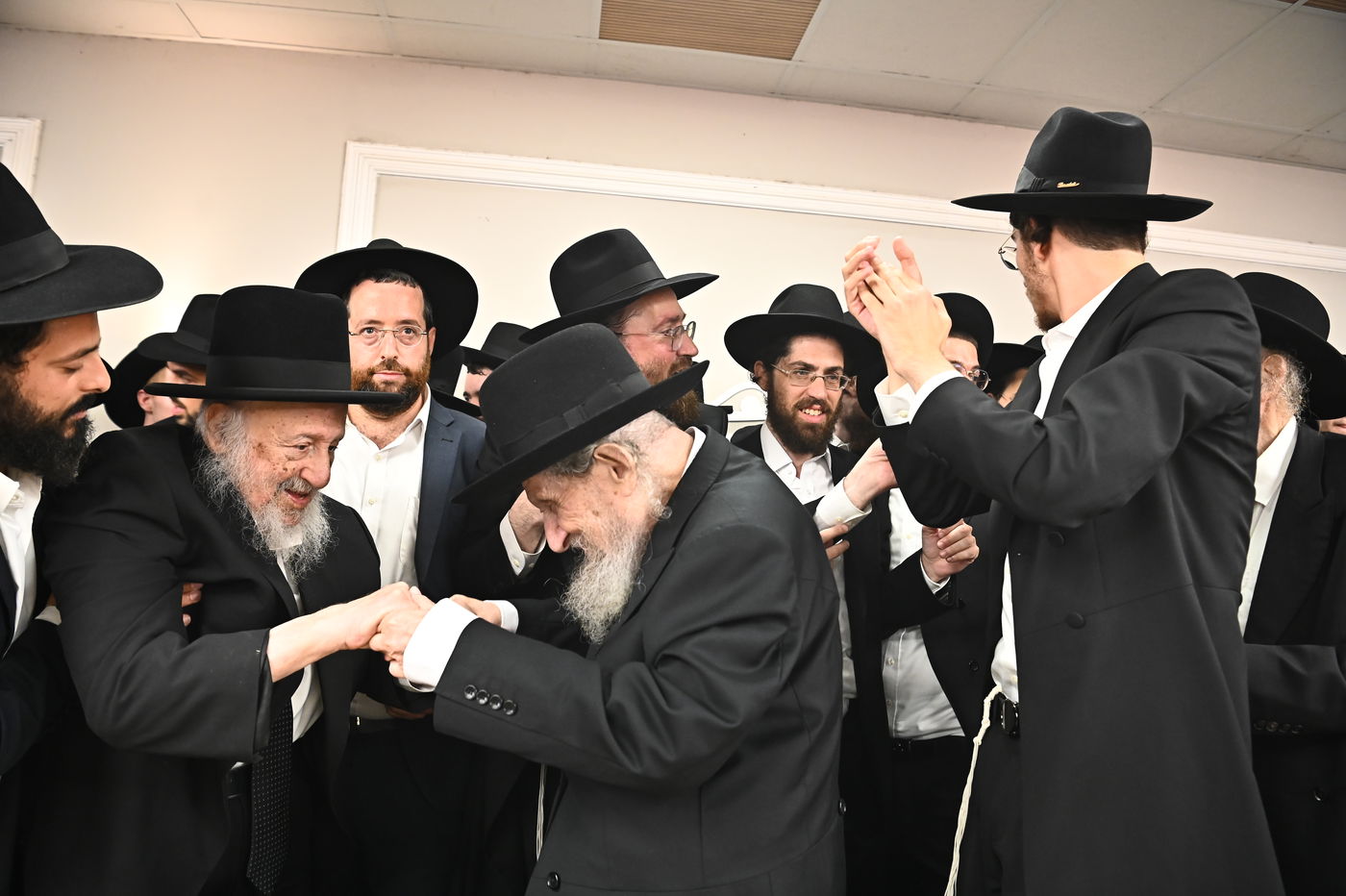 שמחת נישואי נין הגר"ד לנדו