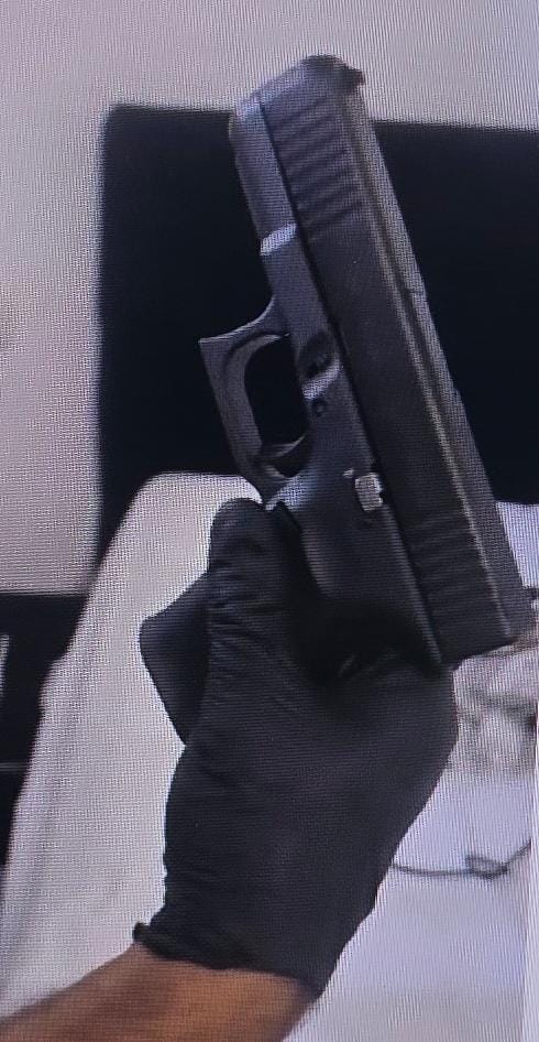 "עבריינים": מה חיפשו בלילה שני צעירים בחניון בירושלים?