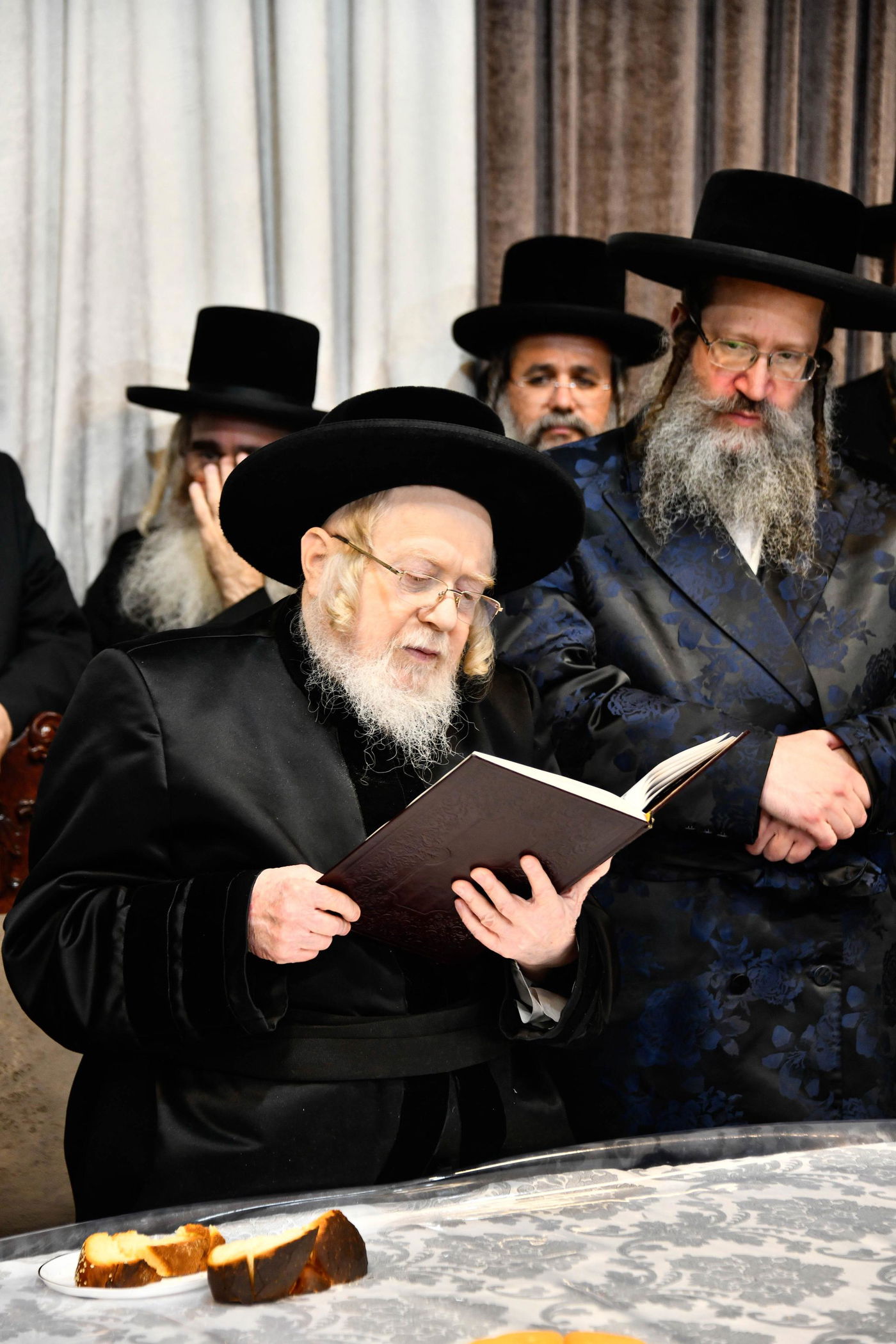 הילולא קדישא בקרעטשניף