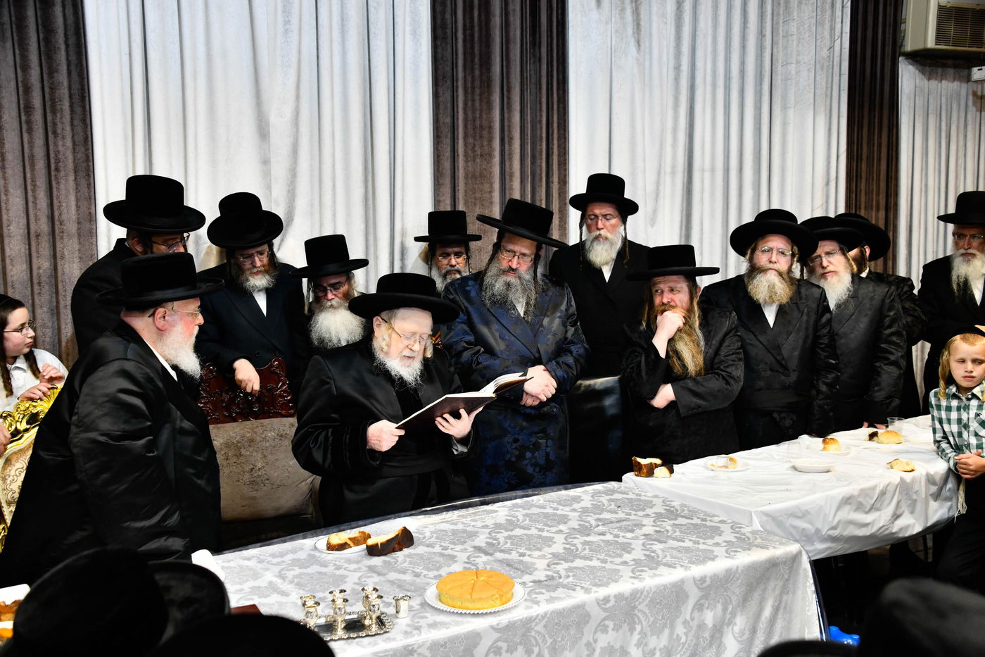 הילולא קדישא בקרעטשניף