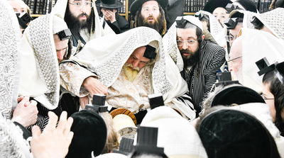 האדמו"ר מתולדות אברהם יצחק