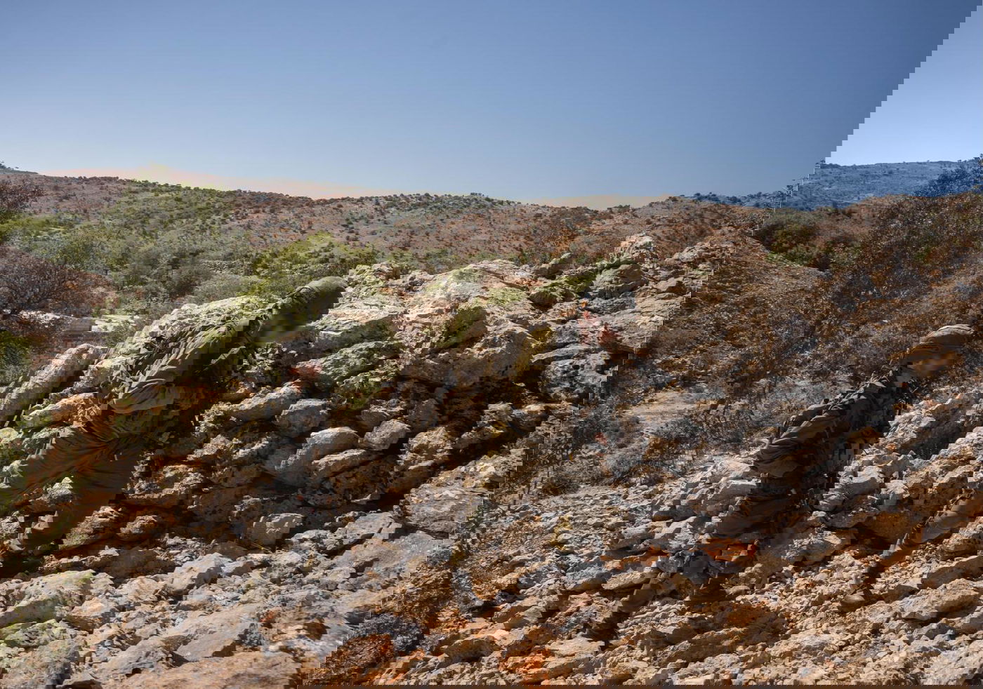 פעילות כוחות חטיבת ׳ההרים׳ (810) במורדות כתר החרמון