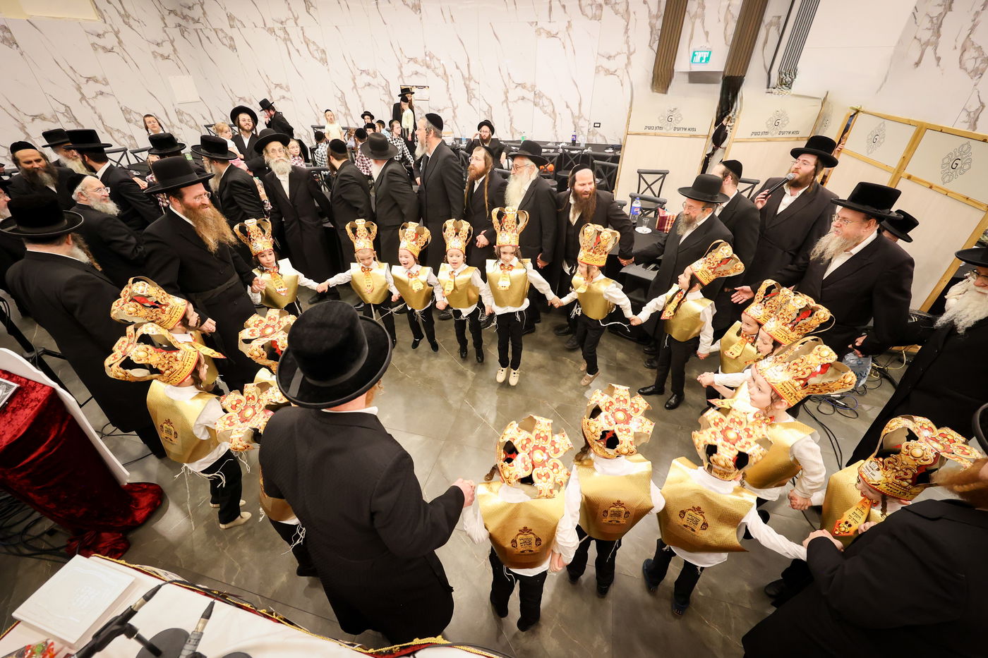 מסיבת חומש בתלמוד תורה 'שומרי אמונים'