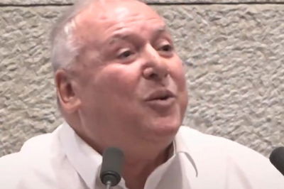 שפן, כובע וסיגריה עם פילטר: הבדיחה החדשה של השר דודי אמסלם | צפו