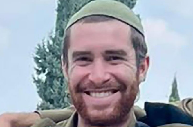 בכפר עציון: מסע הלווית החייל שלמה יקיר שרם הי"ד | צפו בשידור חי