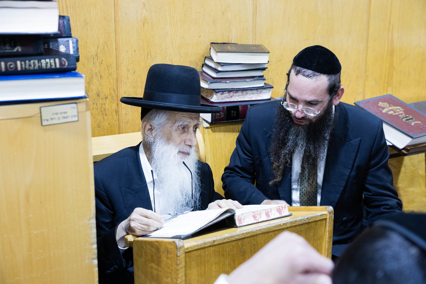 הגאון הרב יהודה כהן בסדר לימוד בישיבה