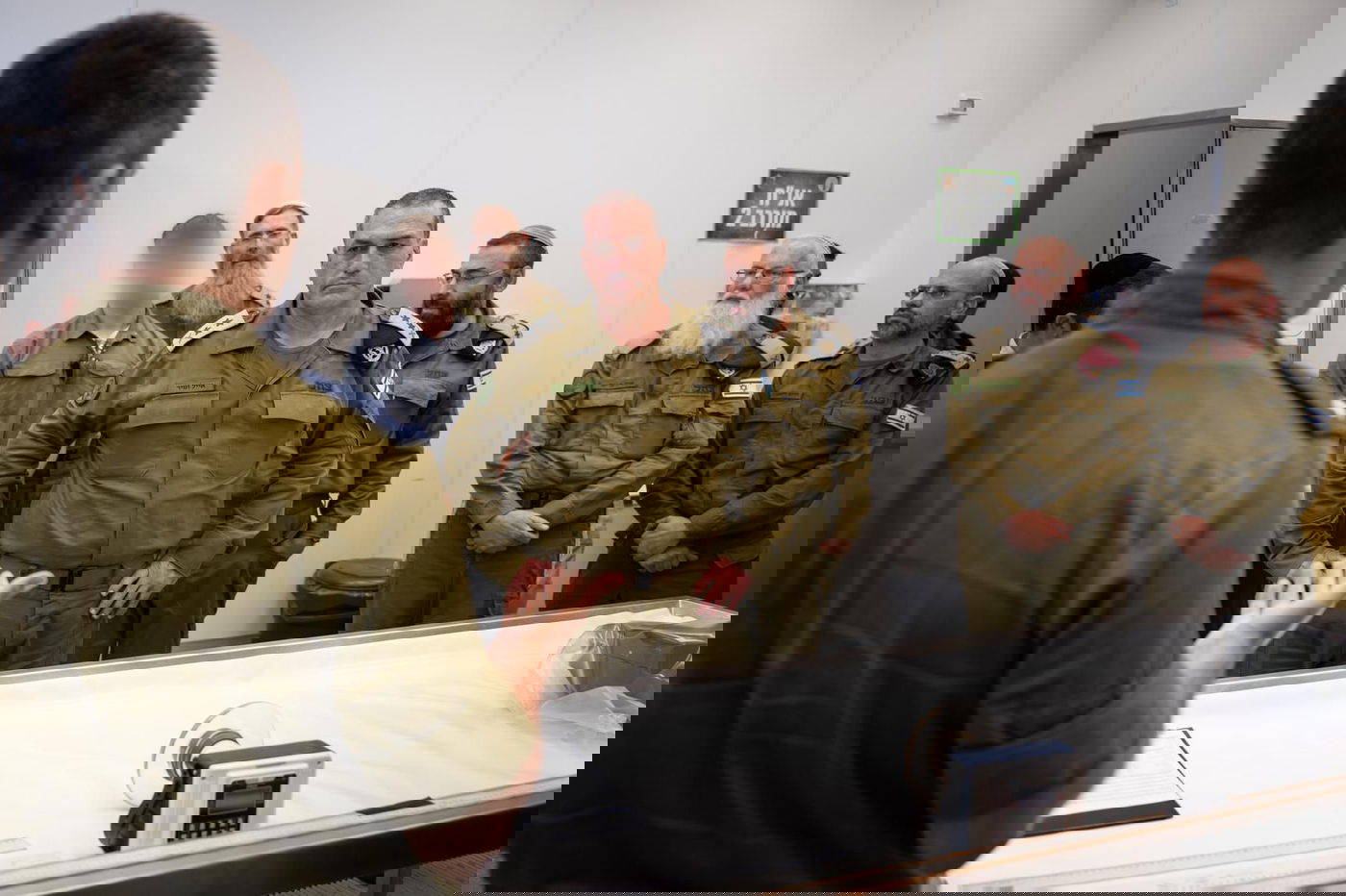 הרמטכ"ל במחנה שורה, בתחילת השבוע