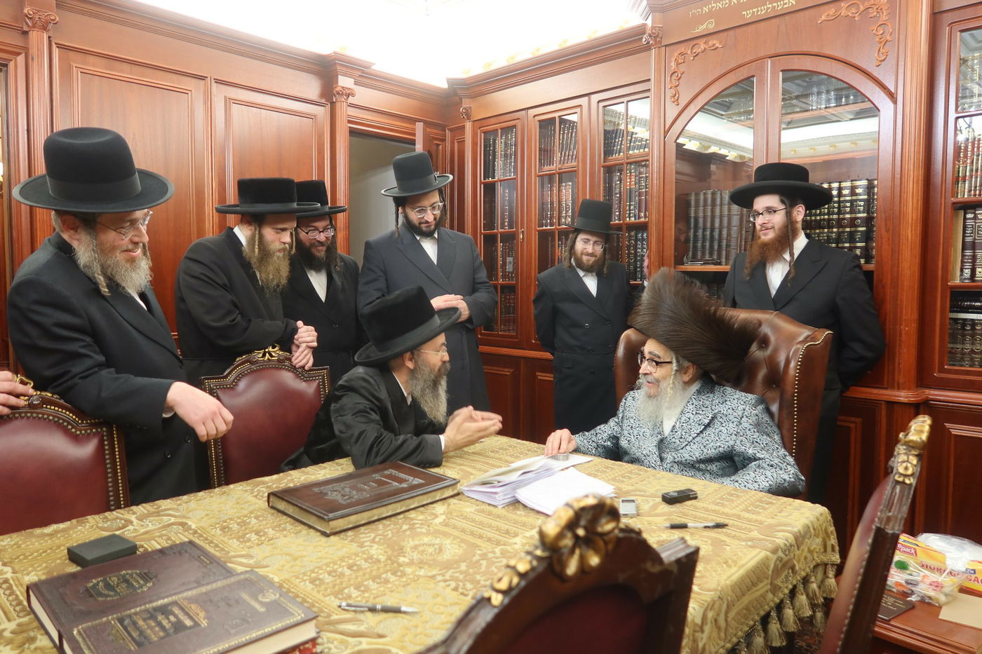 המשפיע הגה"צ רבי יהודה דייטש בביקור אצל האדמו"ר מסאטמר