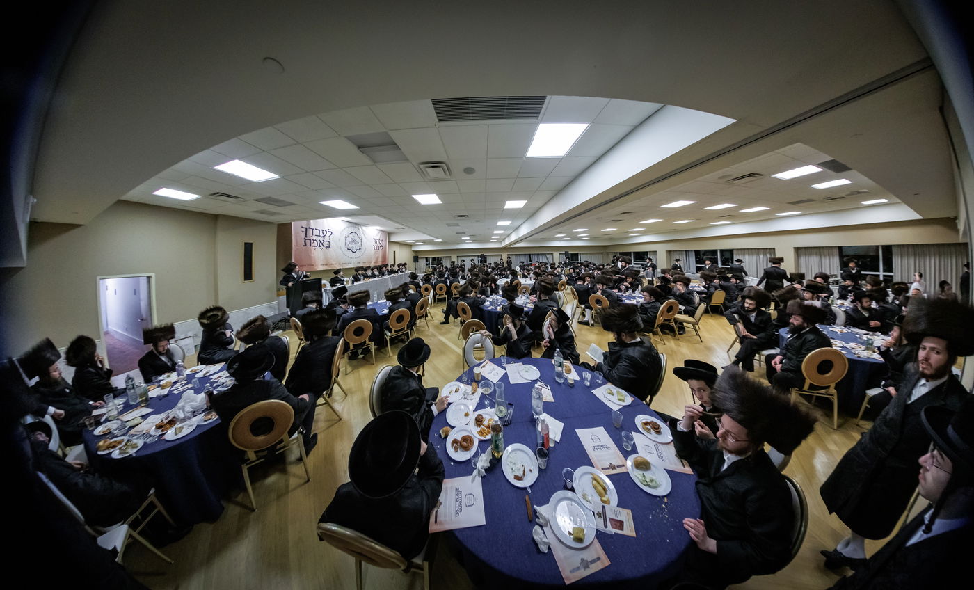 המשפיע הגה"צ רבי יהודה דייטש במסע חיזוק בניו יורק