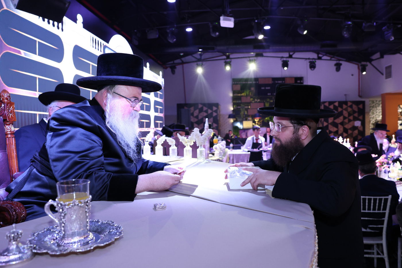 חסידי ביאלה רמת אהרן התכנסו לועידת "לרומם"