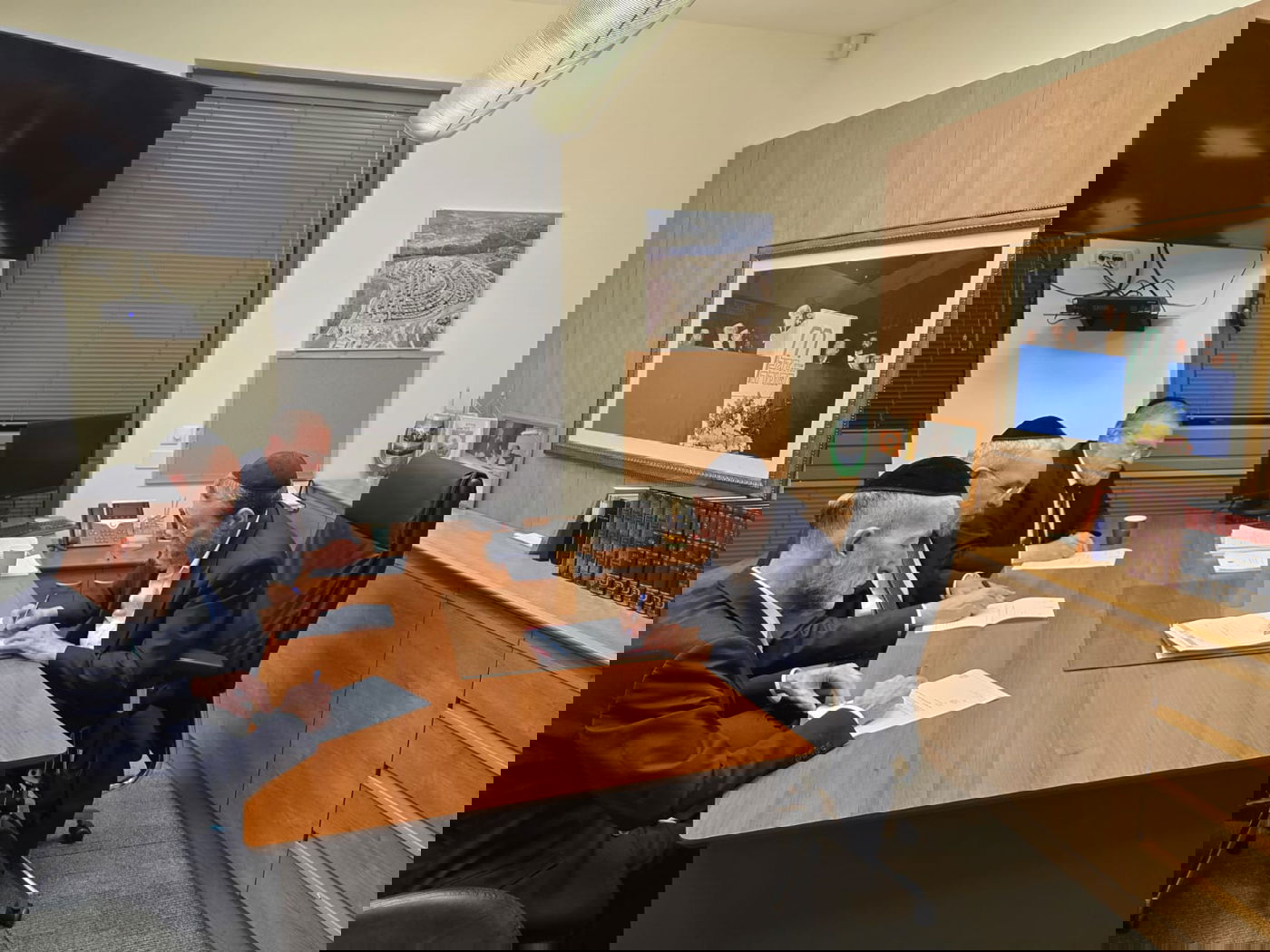 ח"כי 'דגל התורה' חותמים על מכתבי ההתפטרות מהקואליציה | ארכיון