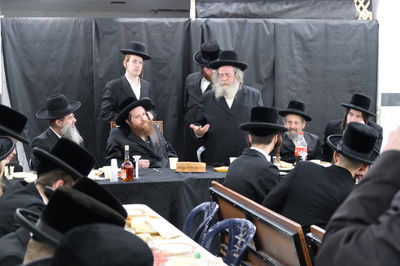 סעודת הילולת ה"אור החיים" הק' בישיבת "נועם אלימלך"