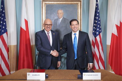 מרקו רוביו עם שר החוץ הבחרייני, הערב