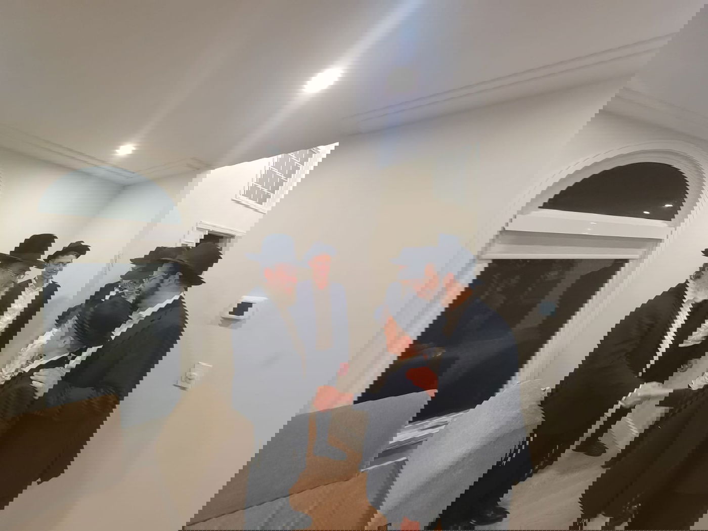 הגה"צ רבי מיכאל בורנשטיין, במסע חיזוק בארה"ב