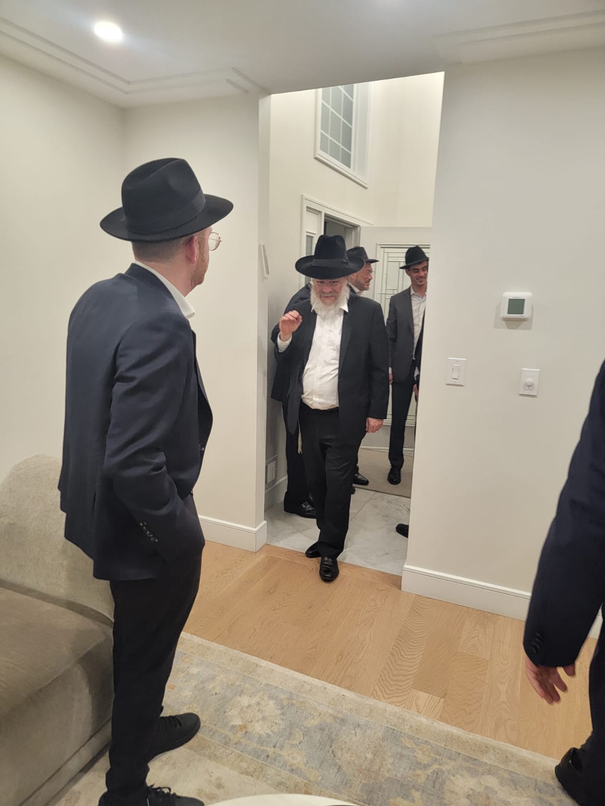 הגה"צ רבי מיכאל בורנשטיין, במסע חיזוק בארה"ב