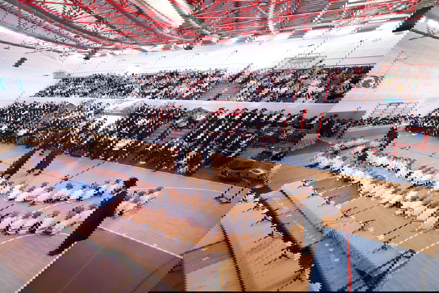 מסיבת חומש ב'מוסדי עולם'