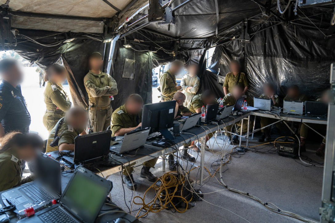 תיעוד מהערכת המצב בחמ״ל הקדמי בשטח