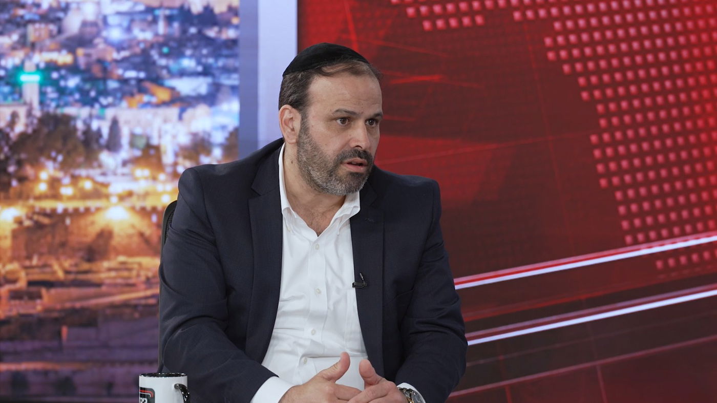 ח"כ ינון אזולאי באולפן 'כיכר השבת'