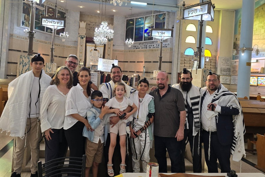 בבר מצווה בבית הכנסת הגדול, השבוע
