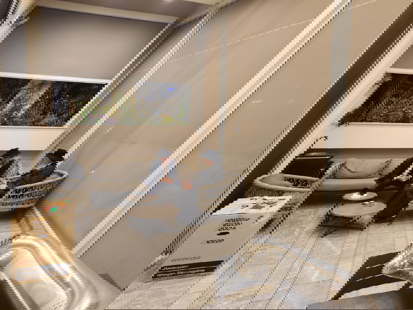 האדמו״ר מפינסק קרלין בביקור אצל יוסי ערבליך