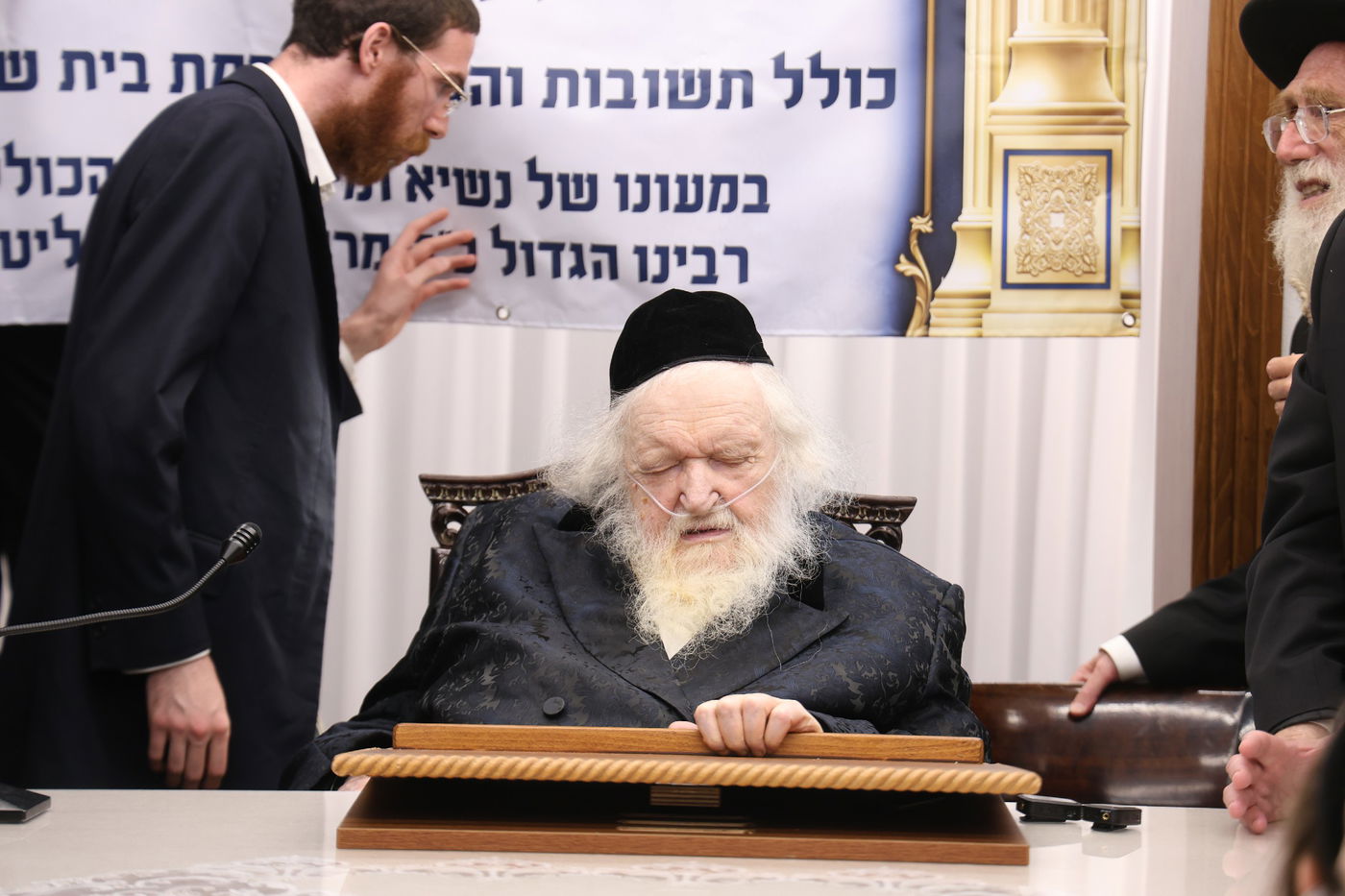 הגר"מ שטרנבוך בפתיחת סניף חדש לרשת כוללי תשובות