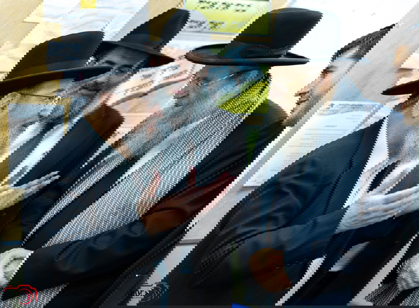 הגאון הרב אפרים לניאדו, בביקור במוסדות 'יצחק ירנן' 