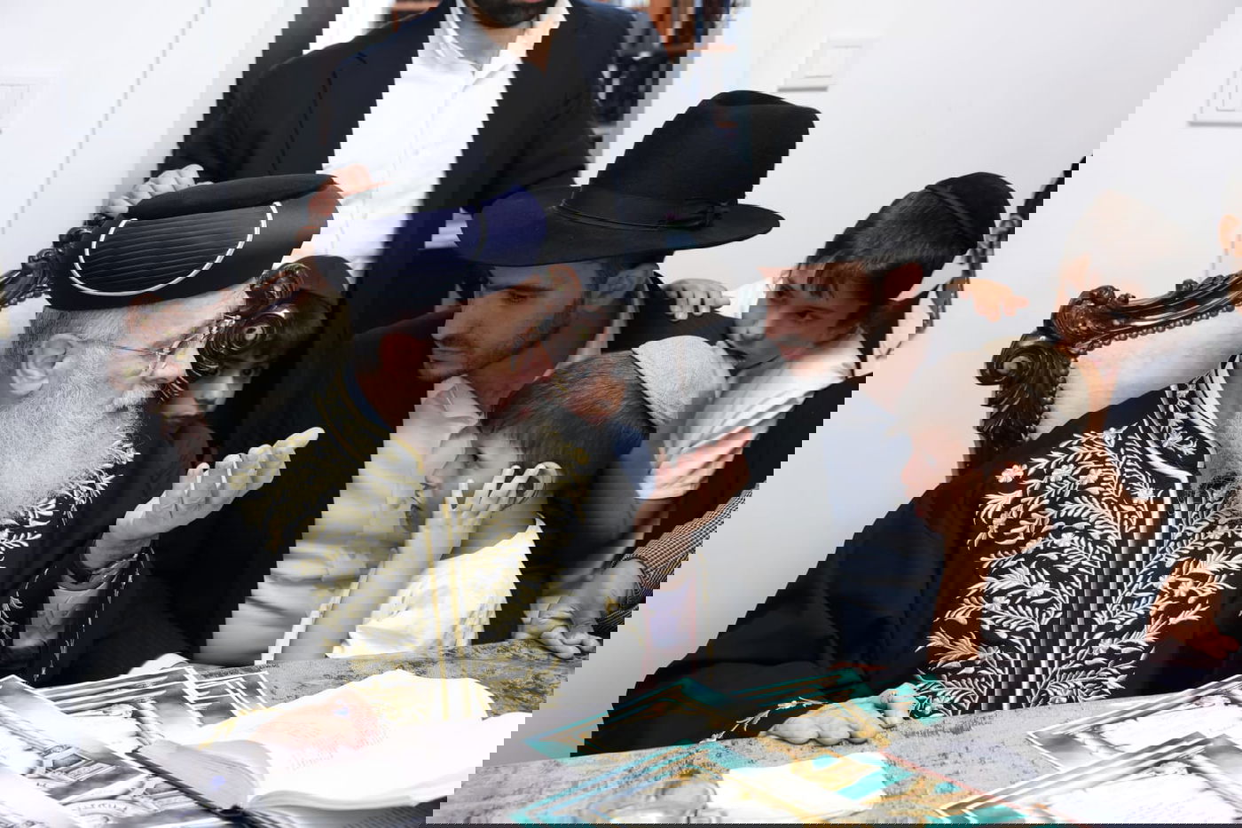 תלמידי 'חניכי התורה - תורת יהושע' אצל הראשל"צ הגר"י יוסף