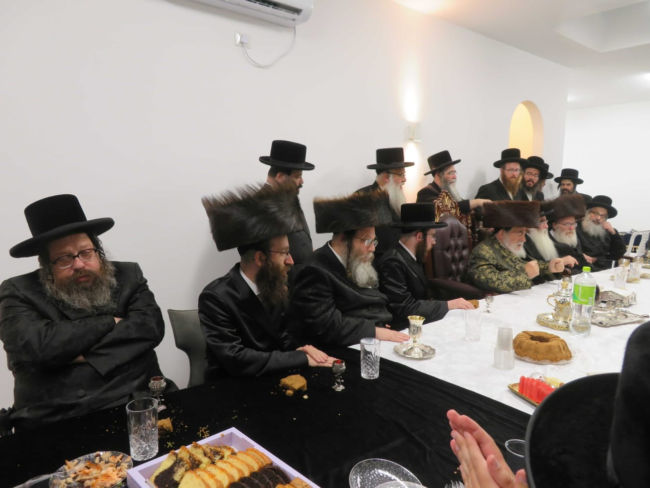 שמחת הווארט לנכדת האדמו"ר מויז'ניץ 