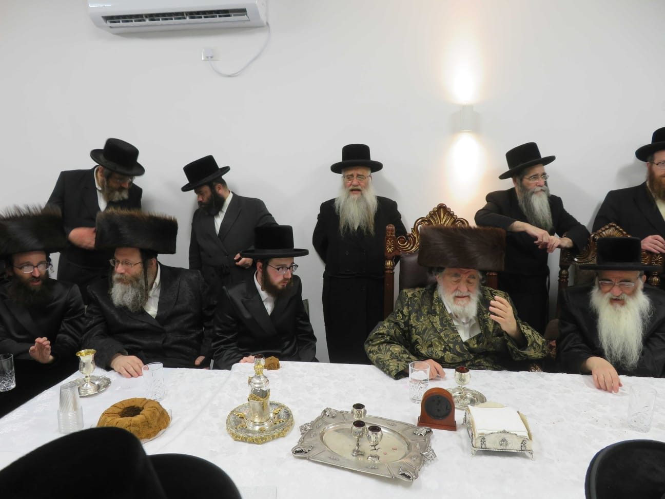 שמחת הווארט לנכדת האדמו"ר מויז'ניץ 