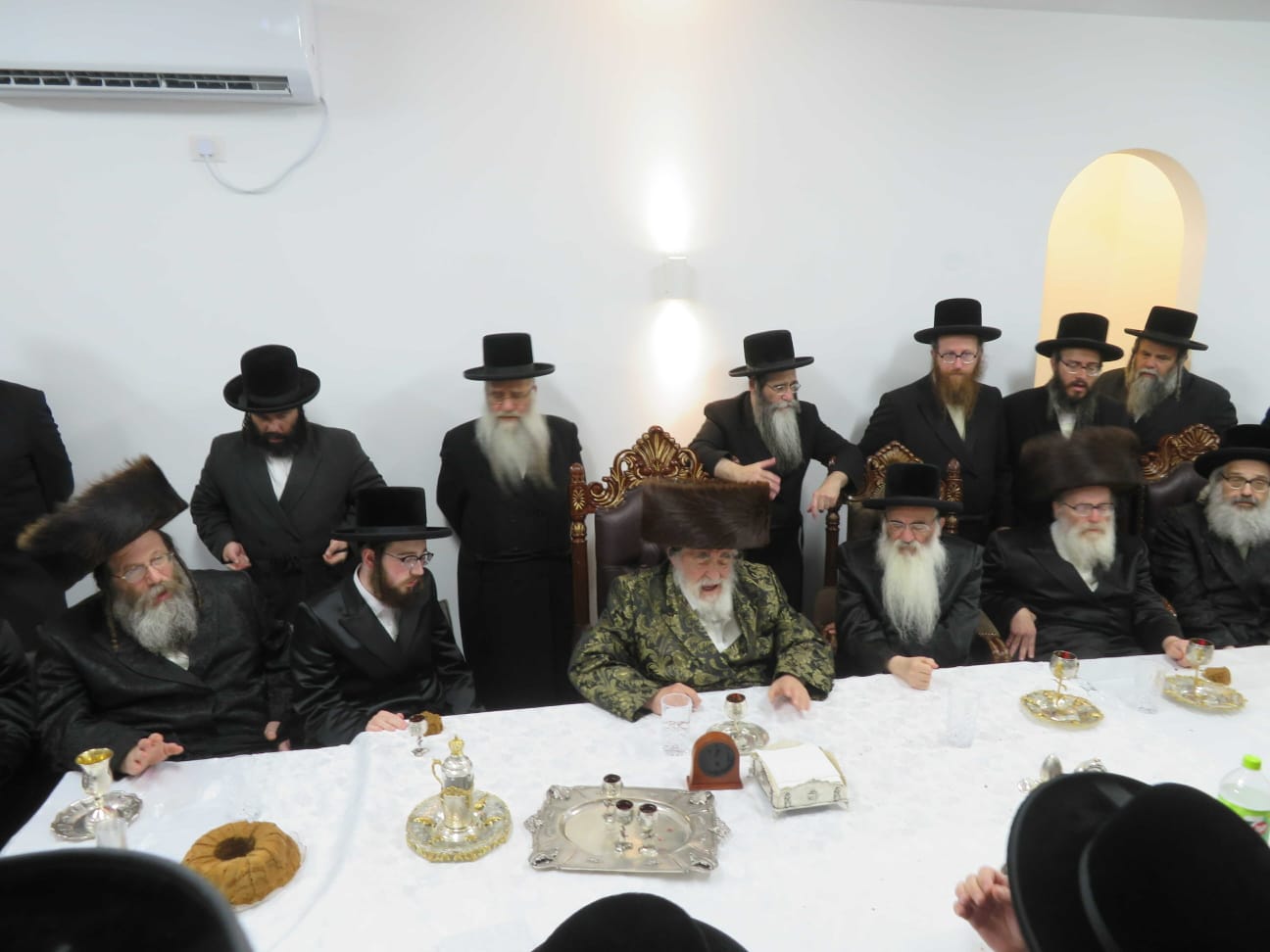 שמחת הווארט לנכדת האדמו"ר מויז'ניץ 