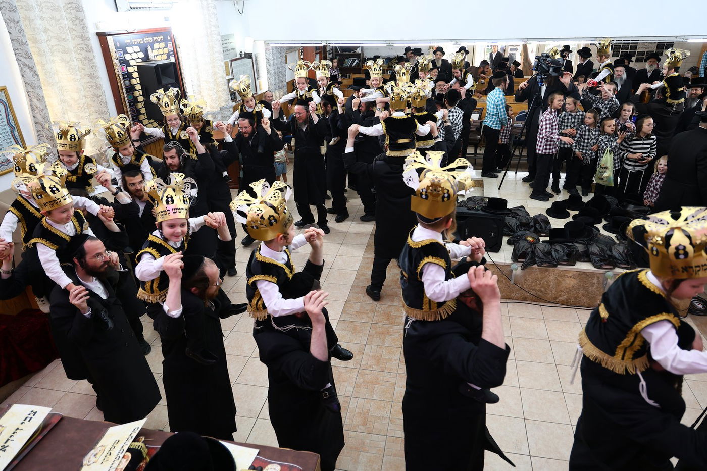 חומש סעודה בת"ת 'דרכי אבות' צאנז בחיפה