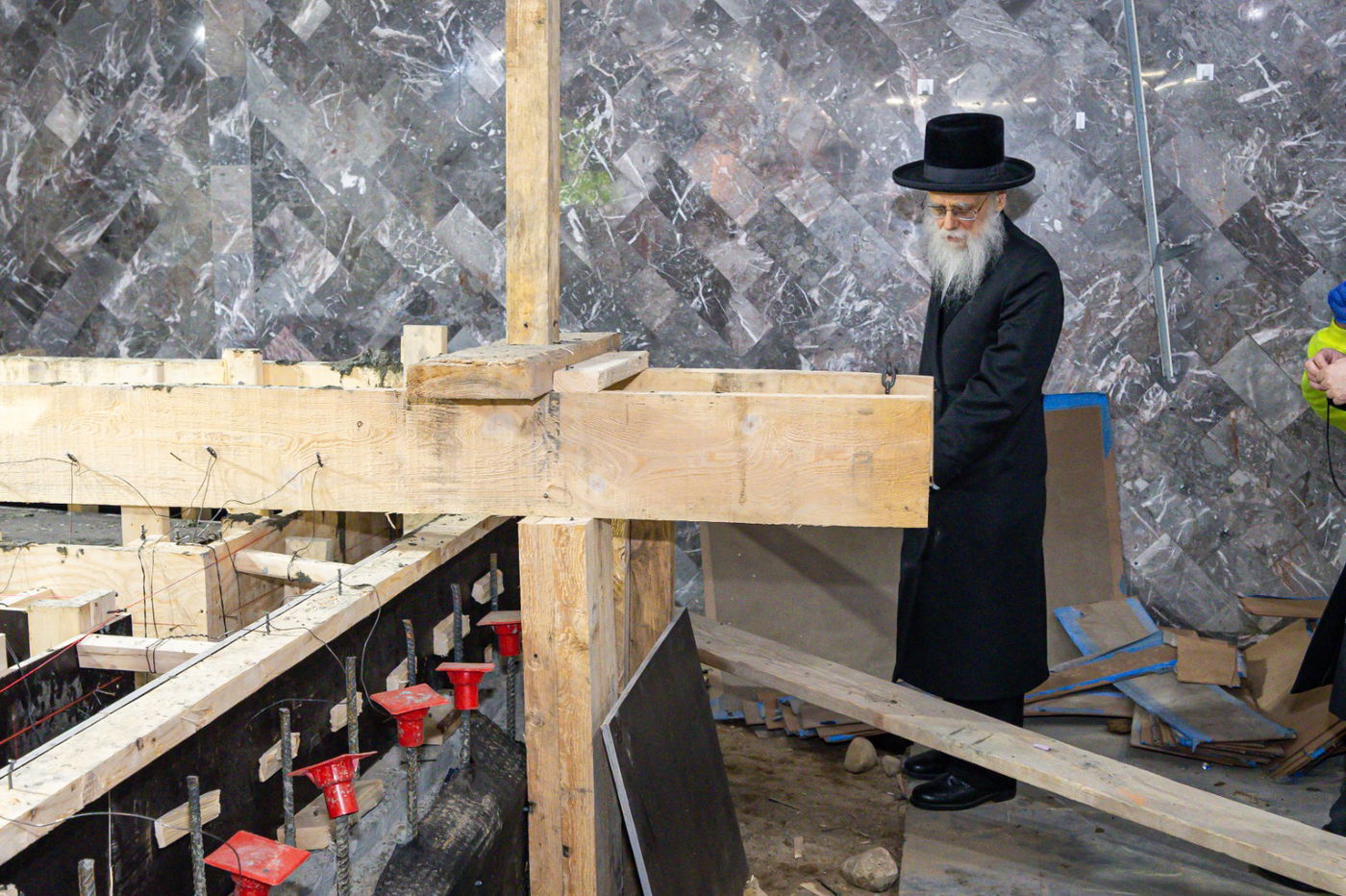 הרחבת המקווה טהרה בחצה"ק באבוב