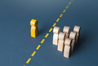 אחד כנגד רבים