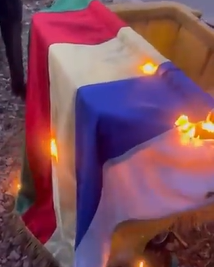 בדואים בסוריה שורפים דגל דרוזי