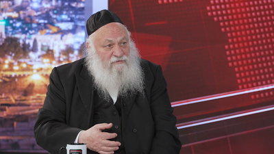 ח"כ יצחק גולדקנופף באולפן 'כיכר השבת'