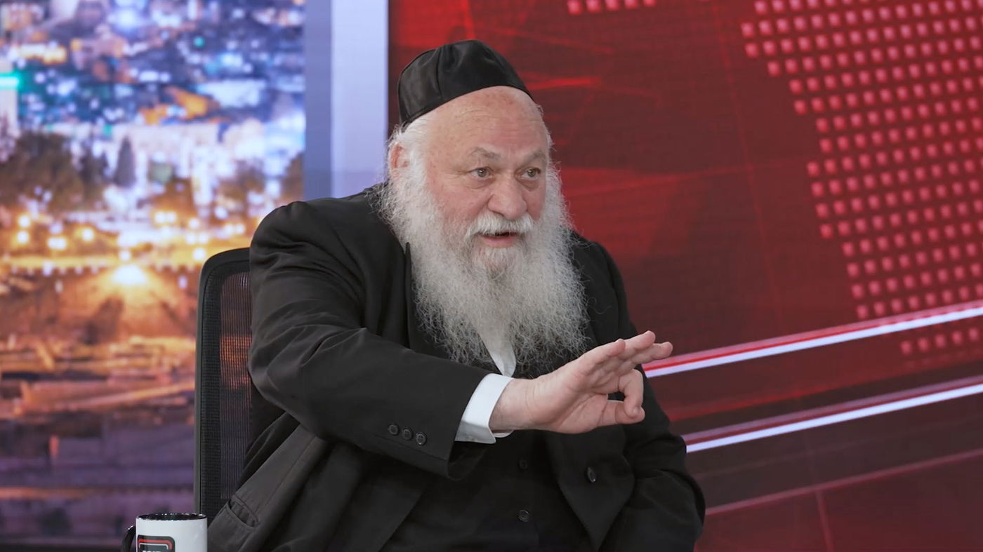 ח"כ יצחק גולדקנופף באולפן 'כיכר השבת'