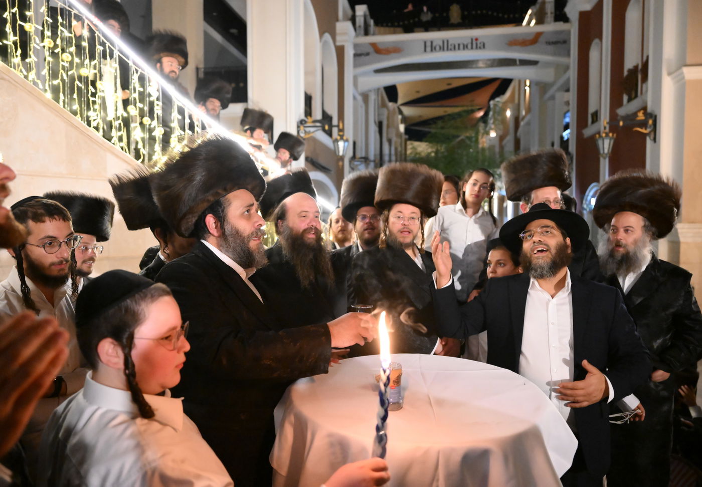 שבת התאחדות הגזלנים הקדושים