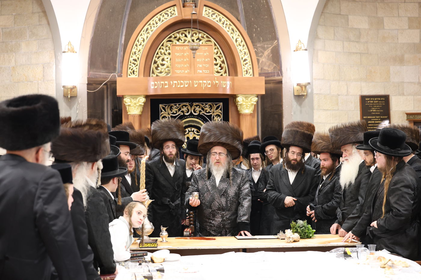 'שבת כותל' בחצר הקודש ביאלה ב"ב