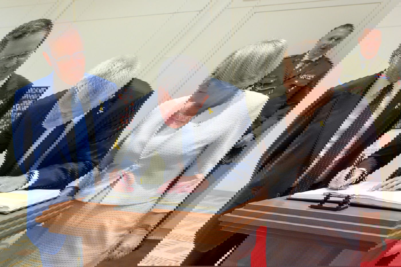 הנשיא הרצוג מקבל את שגרירי פולין ומלטה