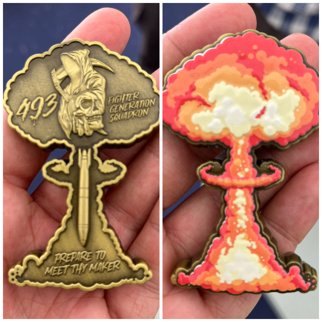 מטבע המזכרת שחולק באירוע של טייסת הקרב ה-493 