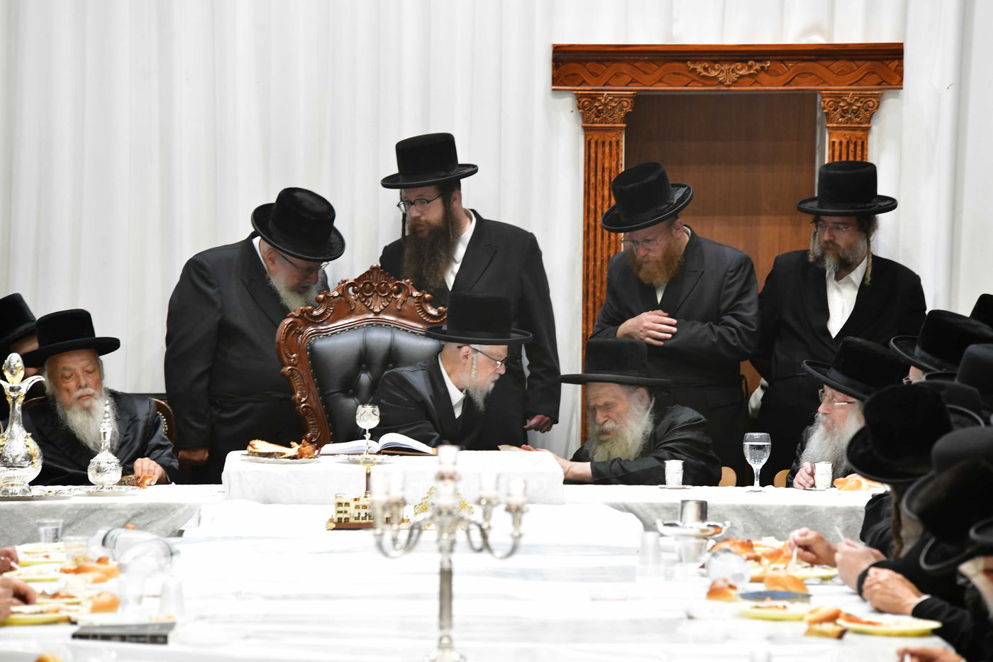 הילולא קדישא בסערט ויז'ניץ