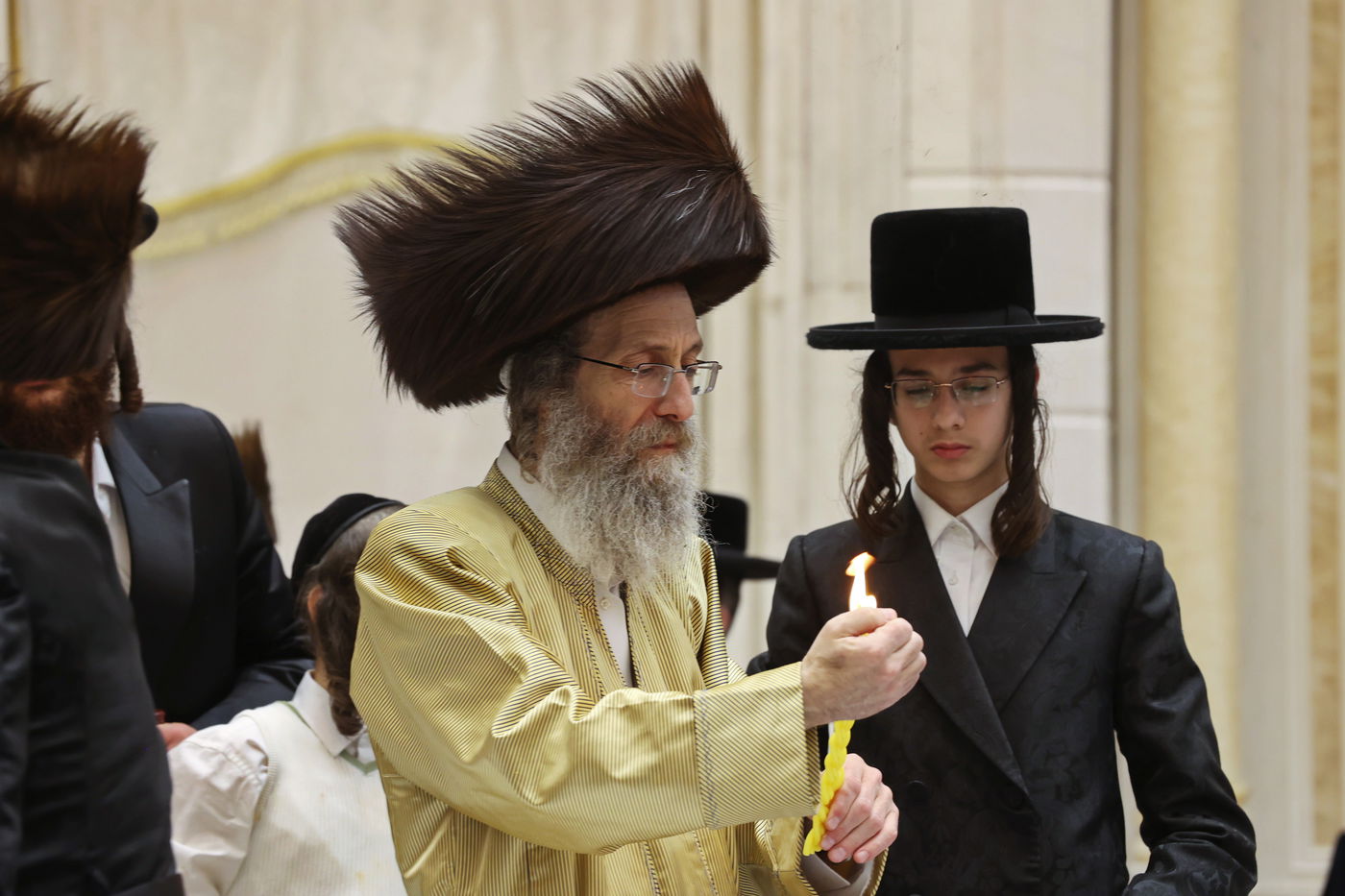 הגה"צ רבי אלימלך בידרמן בהבדלה בבית שמש