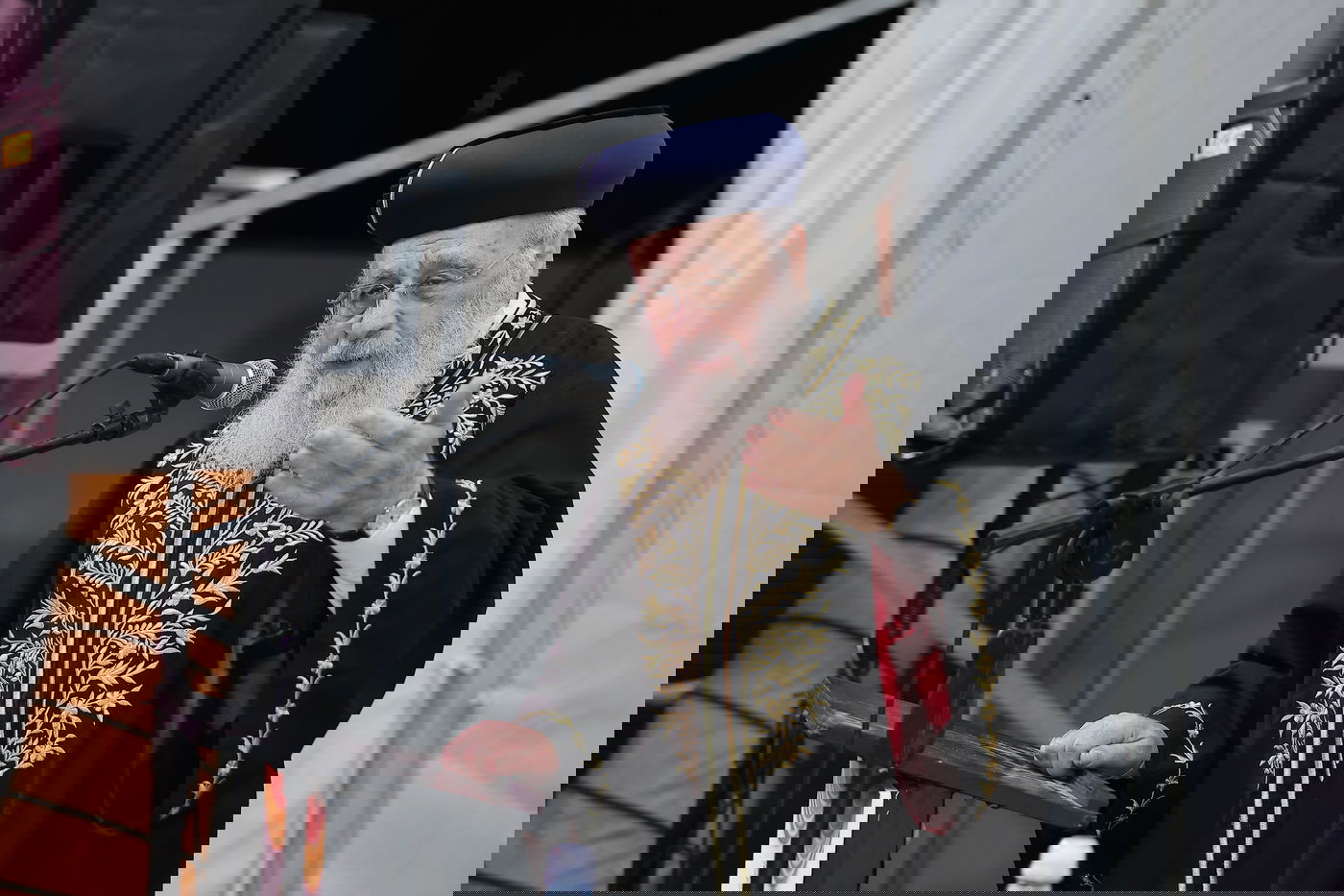 הראשל"צ הגר"י יוסף בביקור בשכונת הסופרים