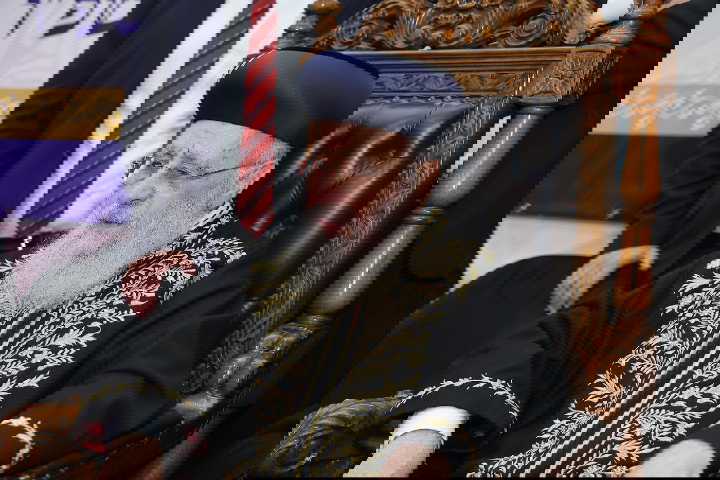 הראשל"צ הגר"י יוסף בביקור בשכונת הסופרים