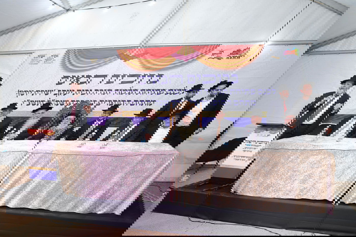 הראשל"צ הגר"י יוסף בביקור בשכונת הסופרים