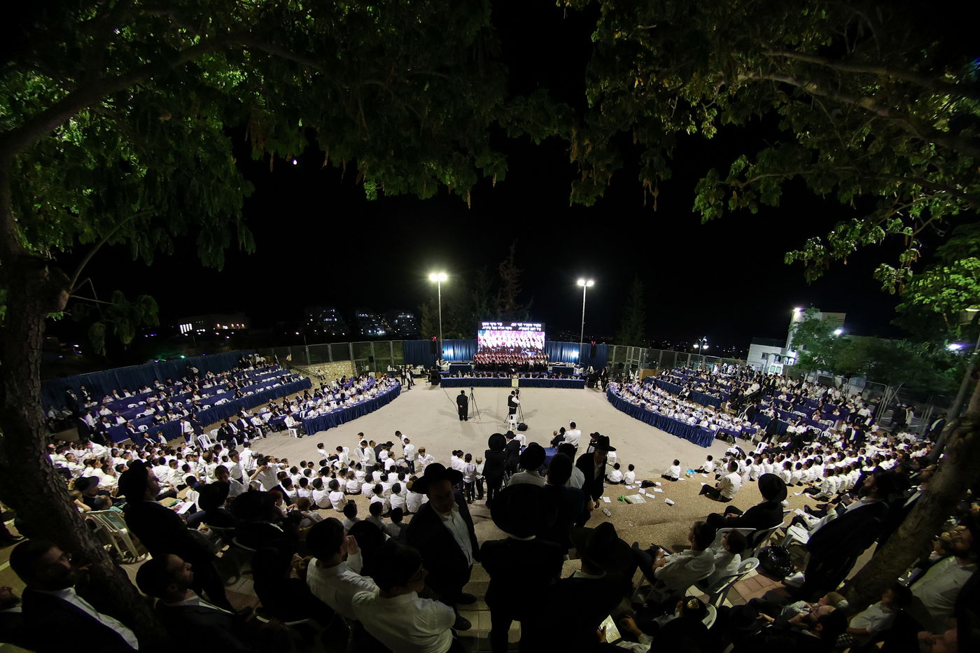 סיום סדרי מועד ונזקין בת"ת תשב"ר הרב ברכסים