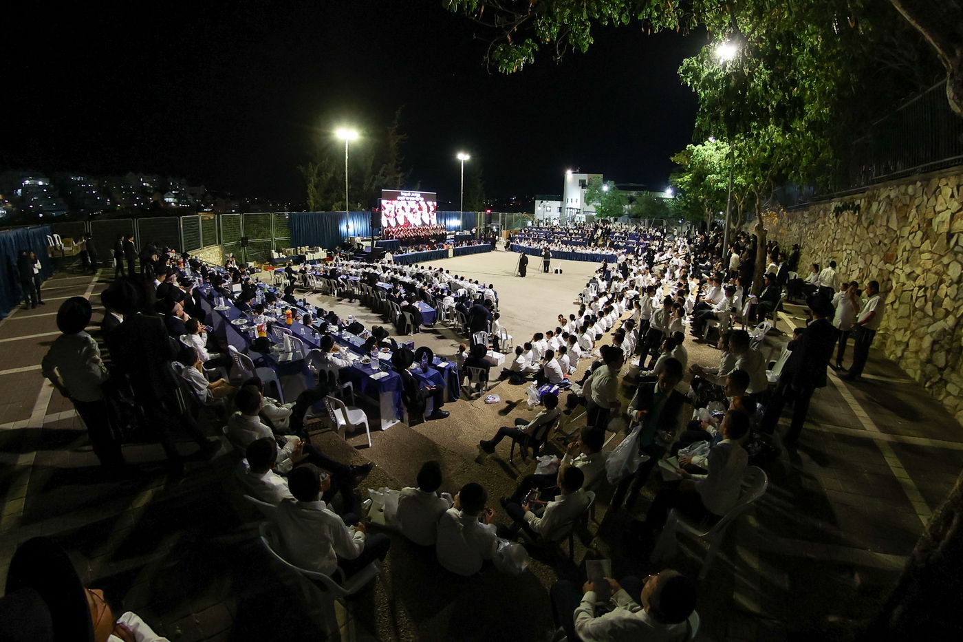 סיום סדרי מועד ונזקין בת"ת תשב"ר הרב ברכסים