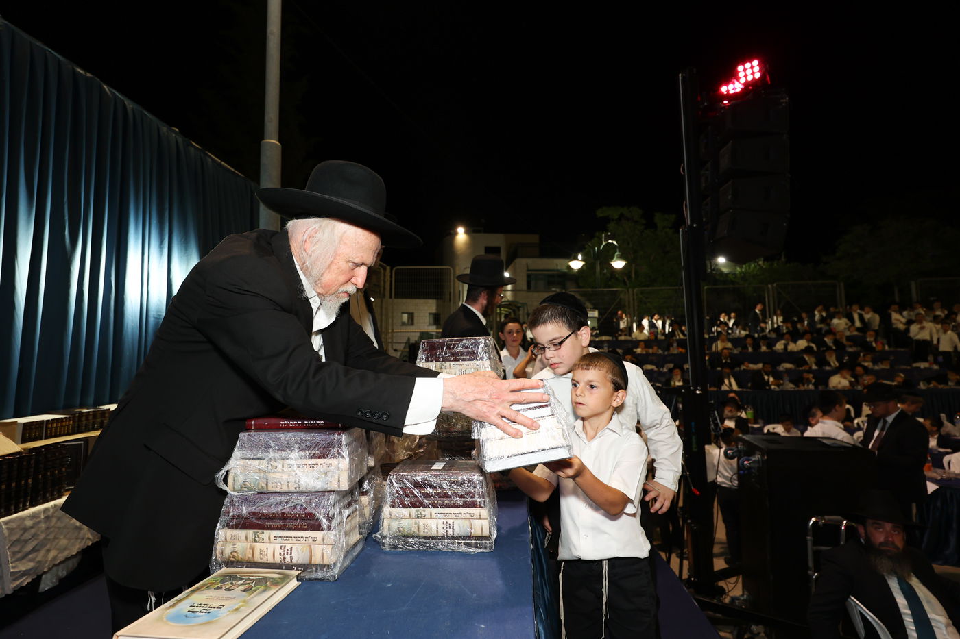 סיום סדרי מועד ונזקין בת"ת תשב"ר הרב ברכסים