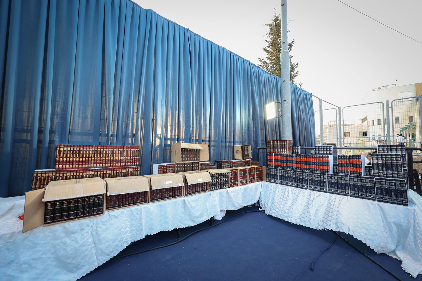 סיום סדרי מועד ונזקין בת"ת תשב"ר הרב ברכסים